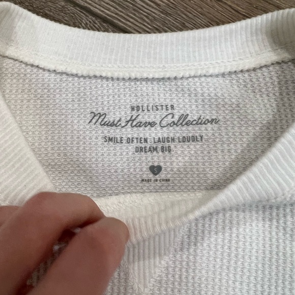 Hollister must have collection white waffle knit long sleeve tee - Picture 2 of 5